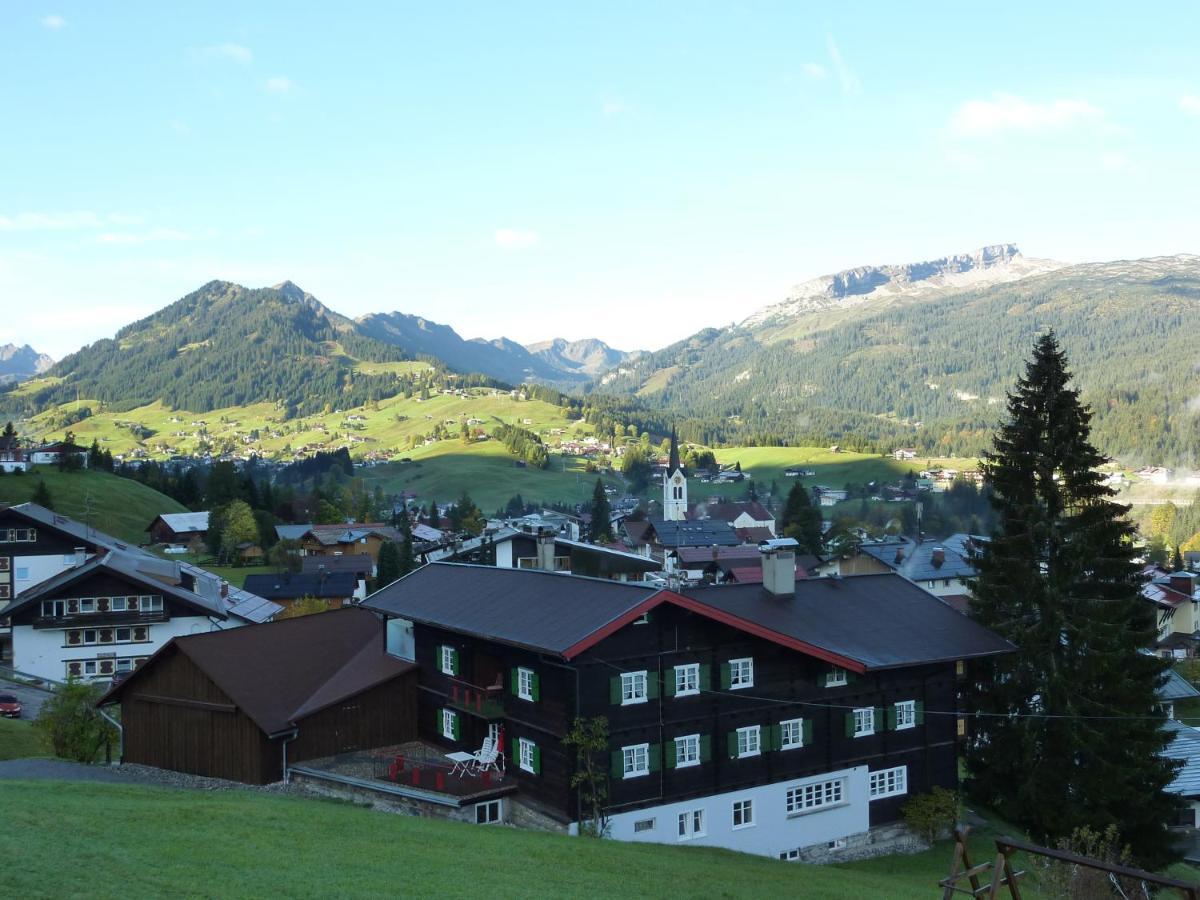 Gaestehaus Alpina Riezlern Eksteriør billede