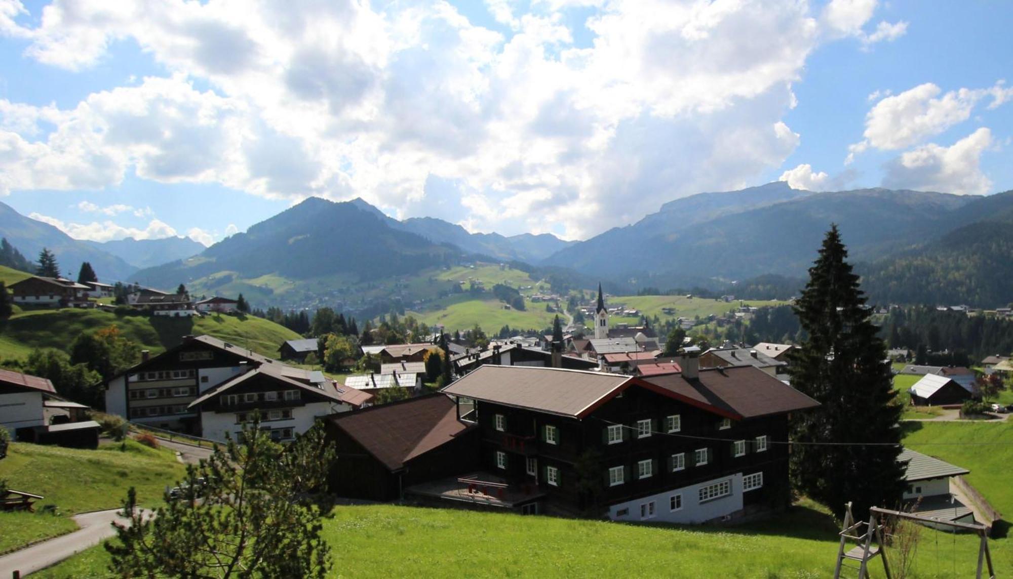 Gaestehaus Alpina Riezlern Eksteriør billede